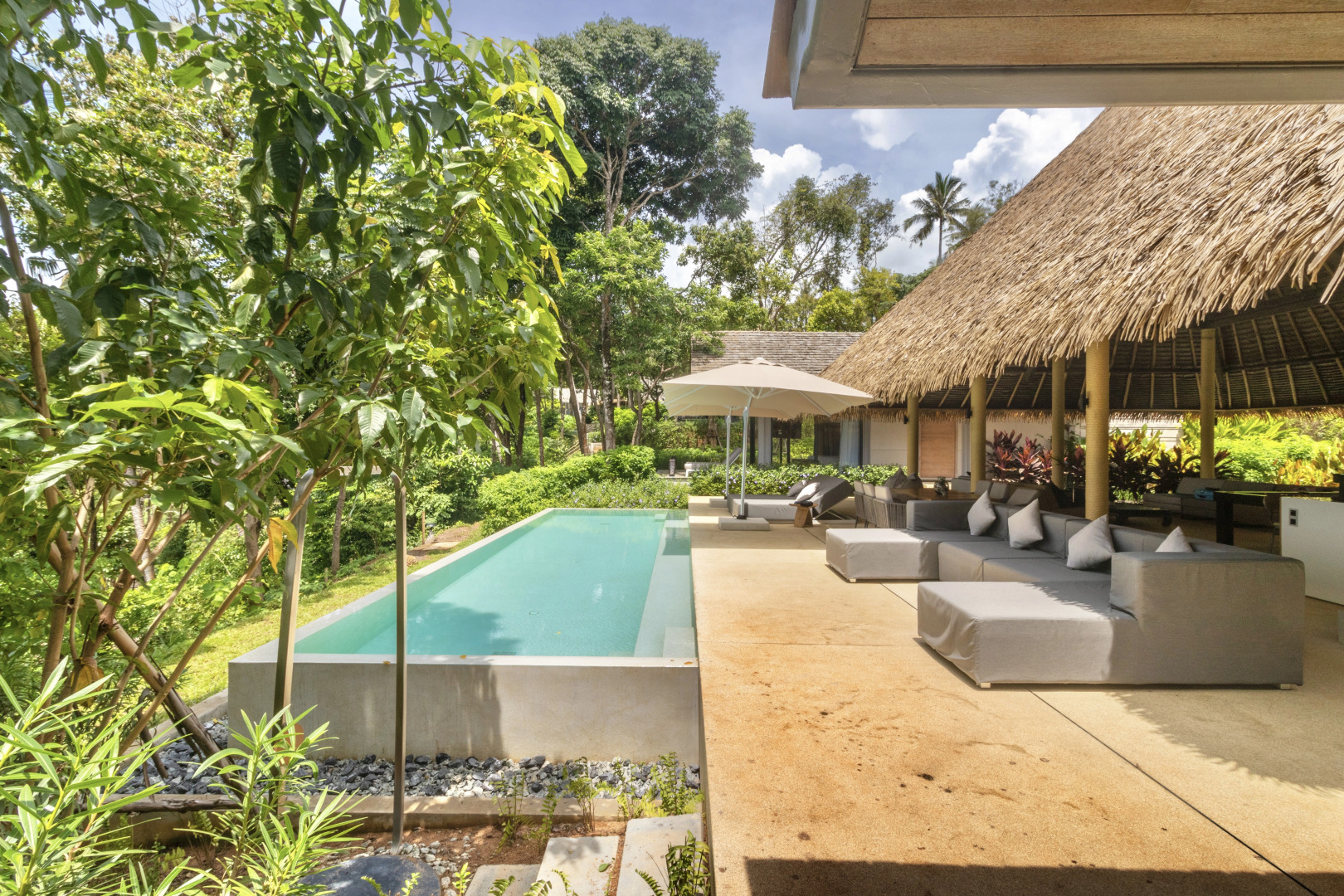 Island Escape Burasari