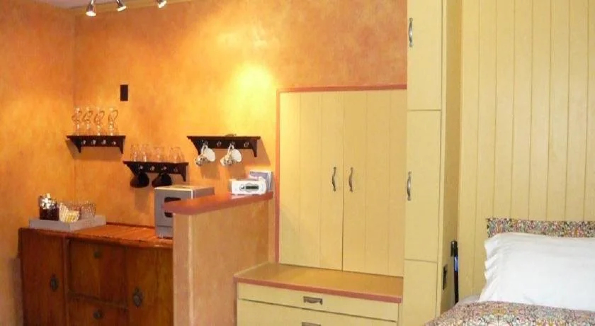 Salt Spring Carriage House B&B