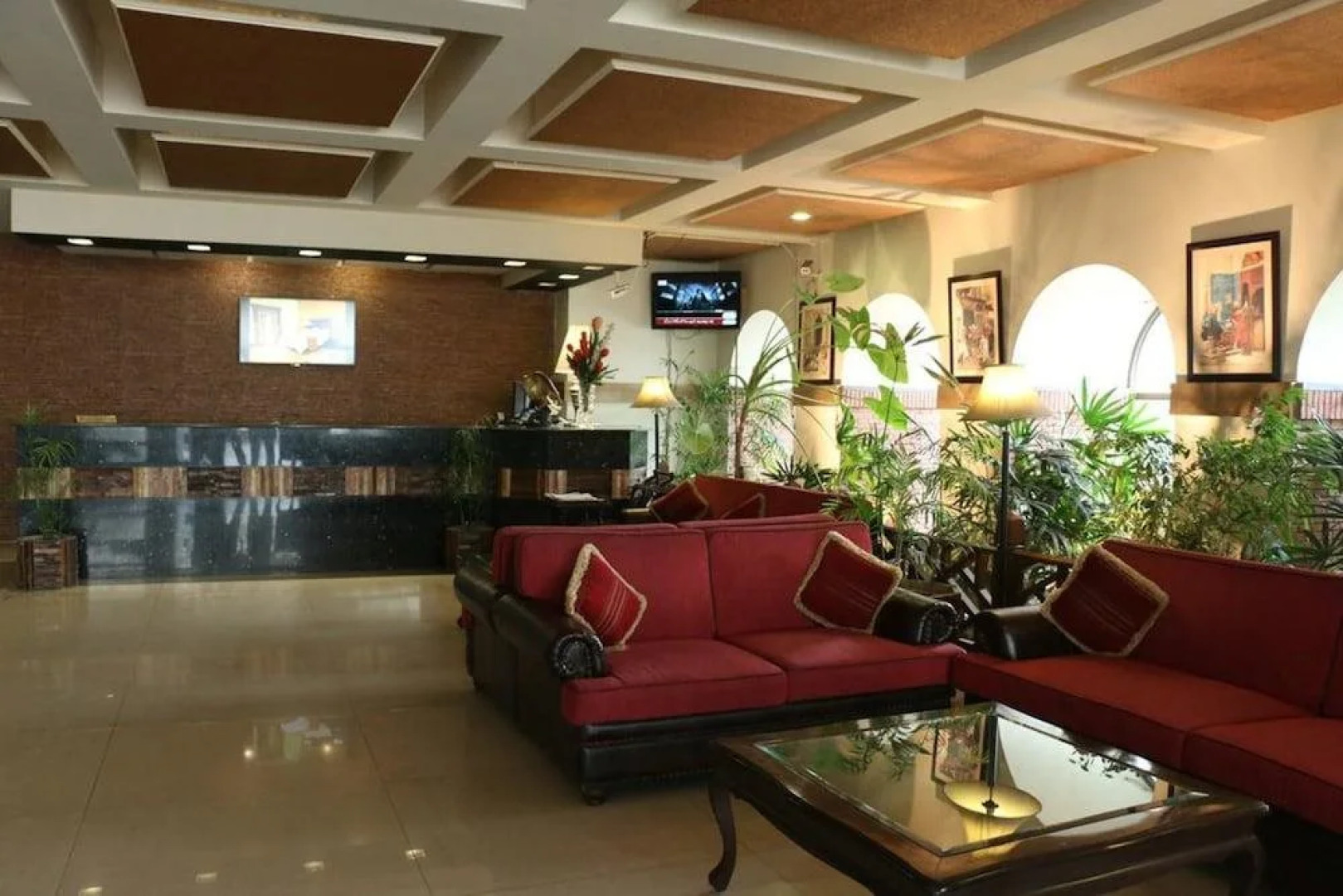 Garvaish Luxury Hotel