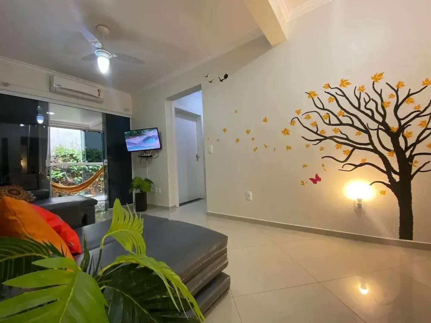 Apto 203 Ed Dambros no centro