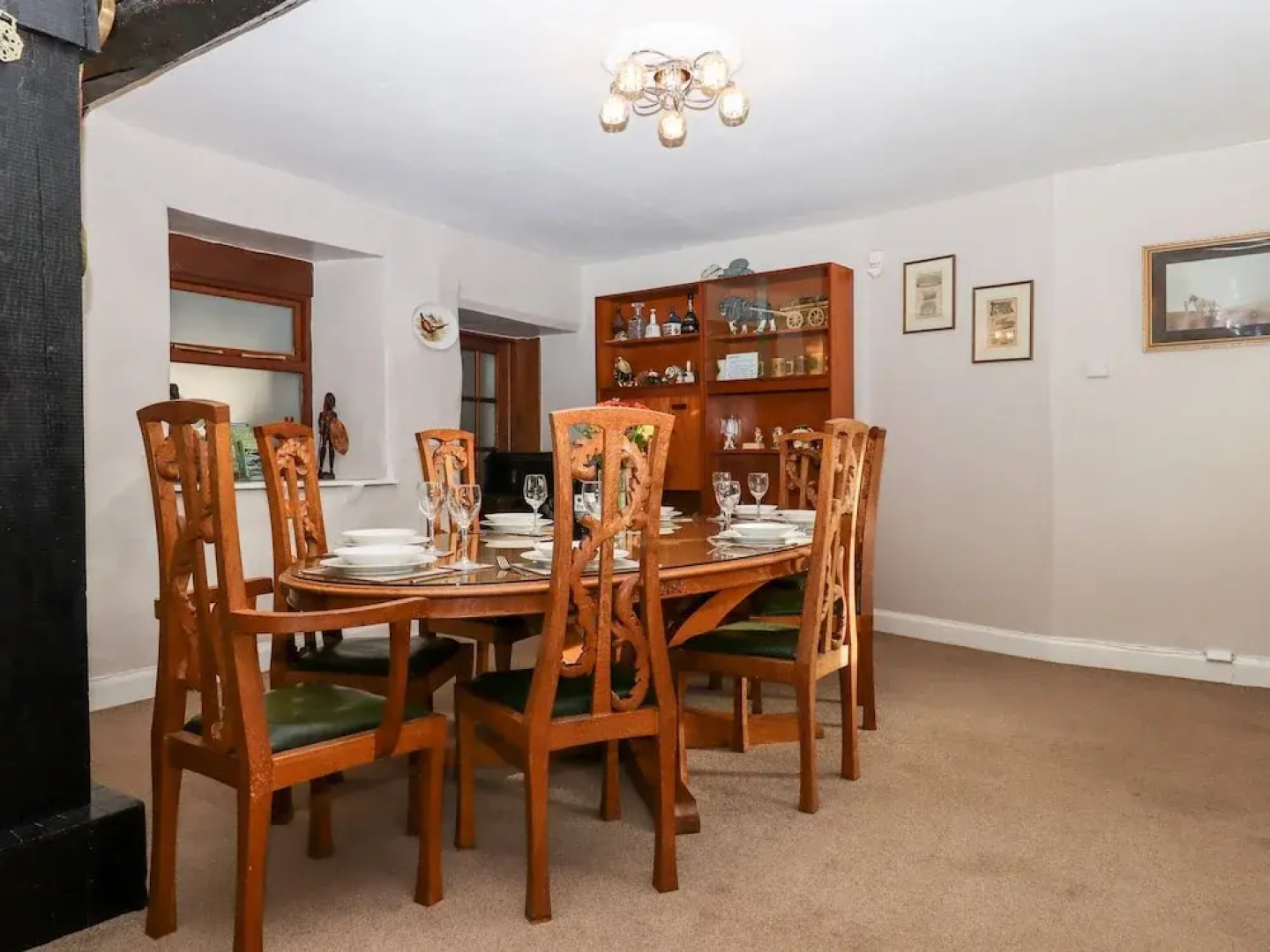 Twelve Oaks Farmhouse