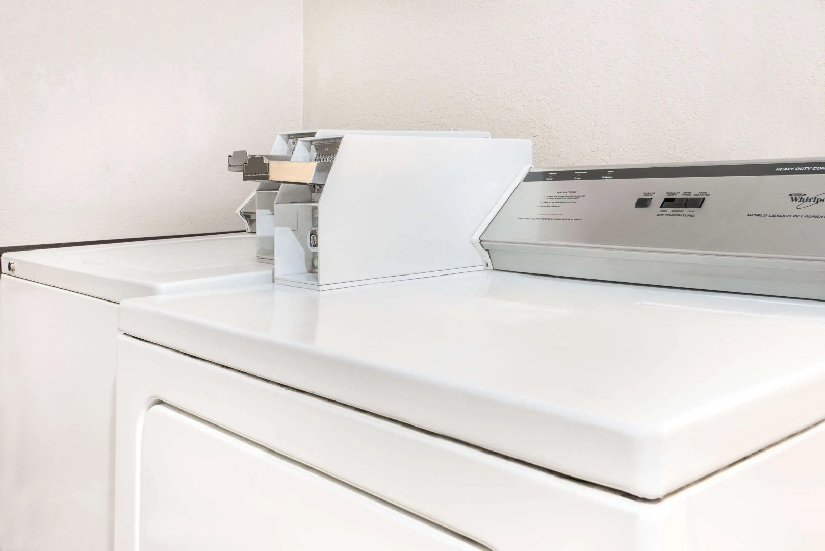 Super 8 by Wyndham Marshalltown