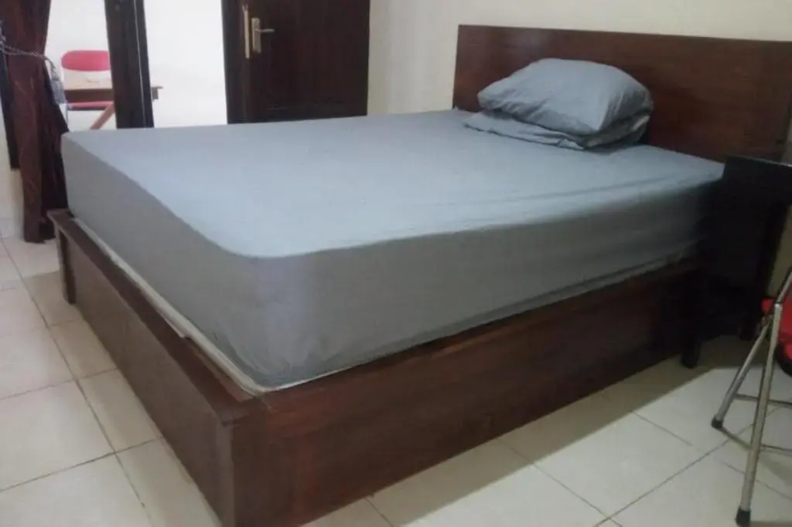 Rifaraz Syariah Hotel by OYO Rooms