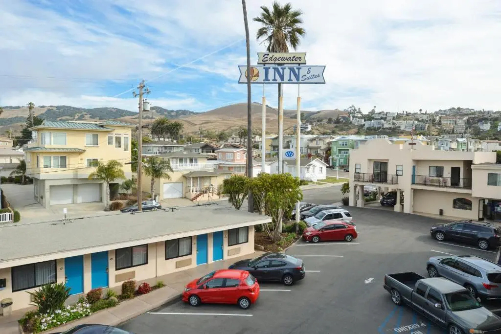 Edgewater Inn And Suites