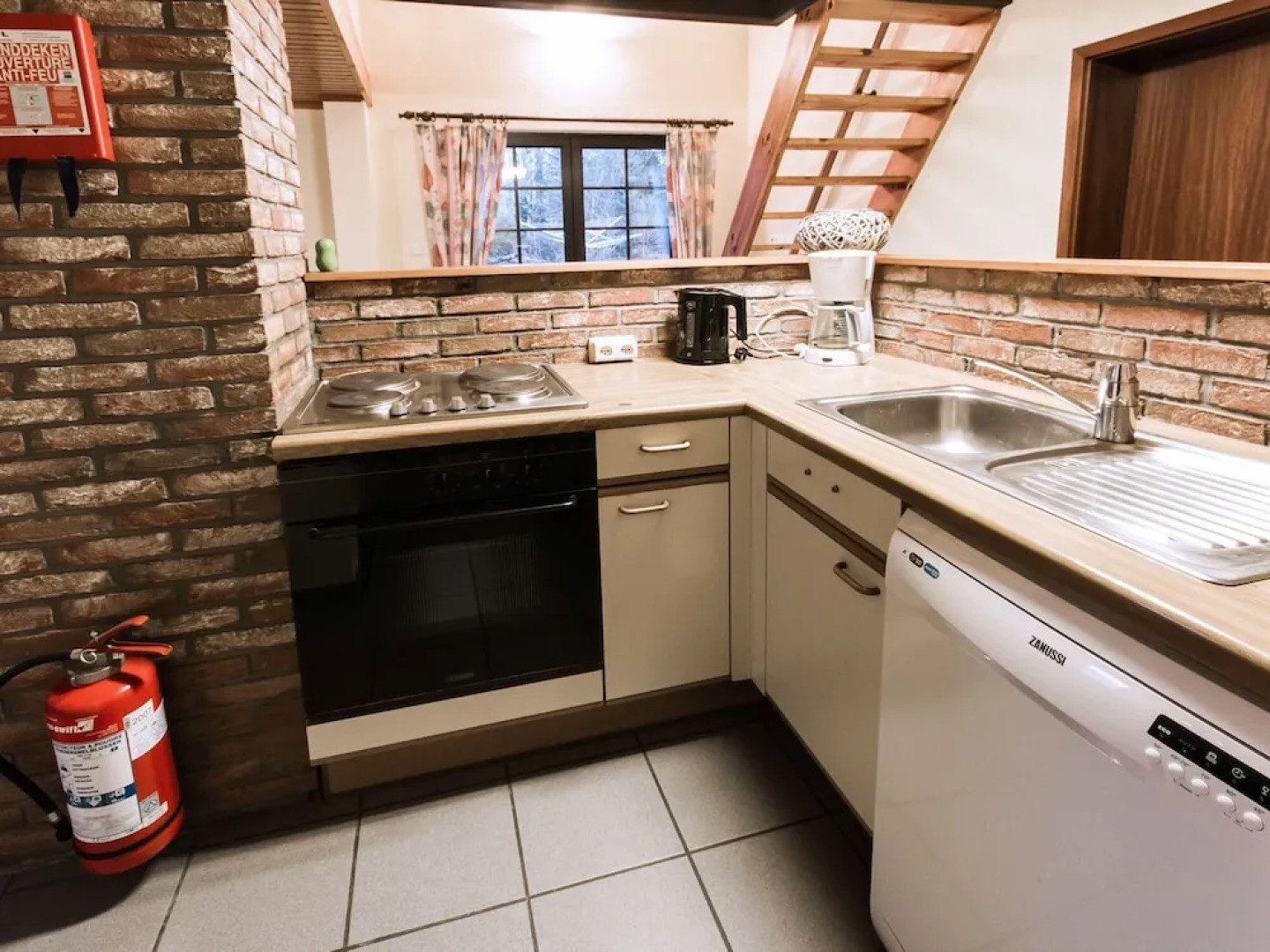 Comfy Bungalow With a Terrace, in the Ourthedal