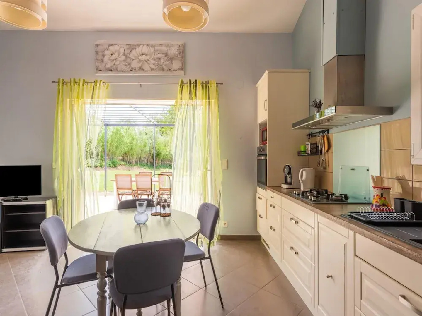 Holiday Home in Vaucluse Near Mont Ventoux