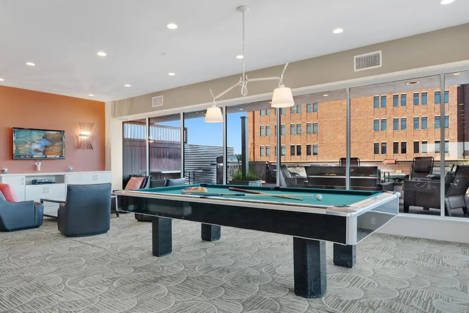 Global Luxury Suites on Prospect Street