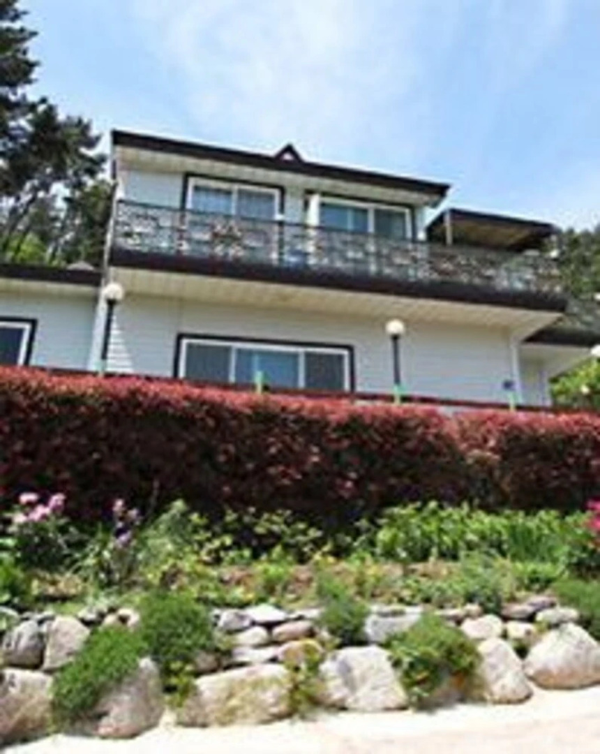 Tongyeong Yeonji Pension