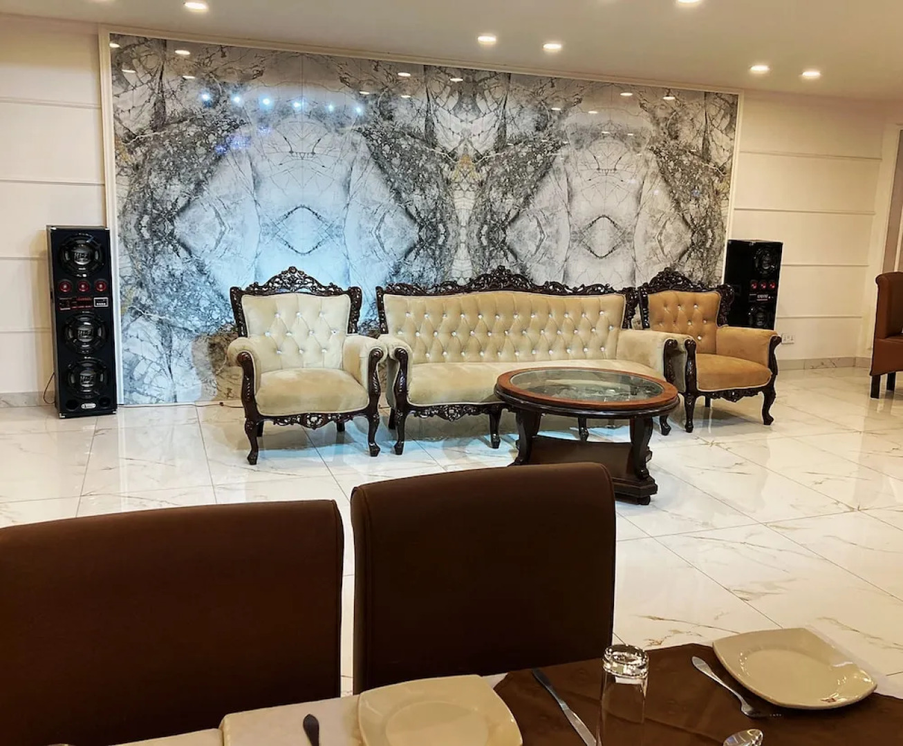 Hotel Akbar International