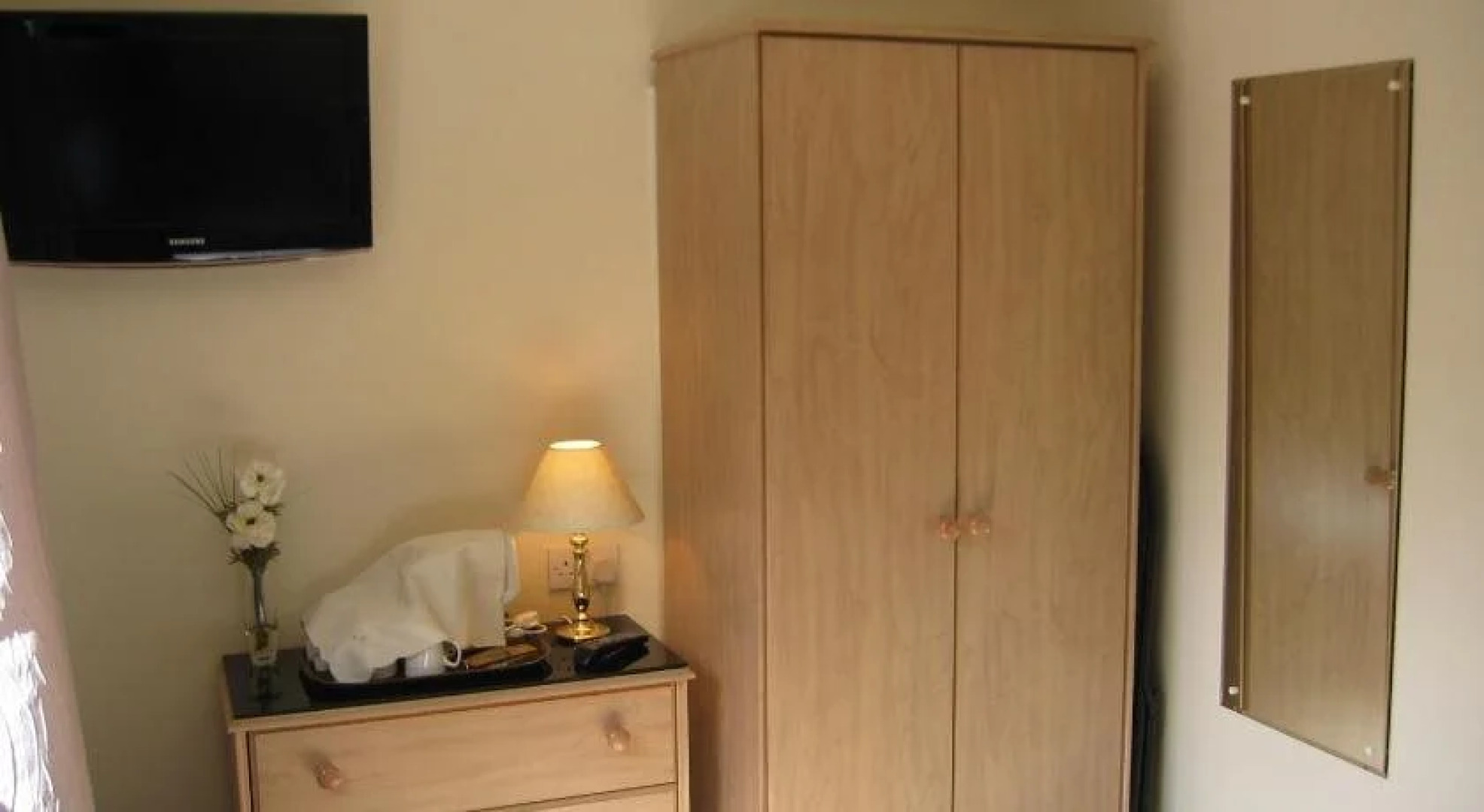 Stronchreggan View Guest House