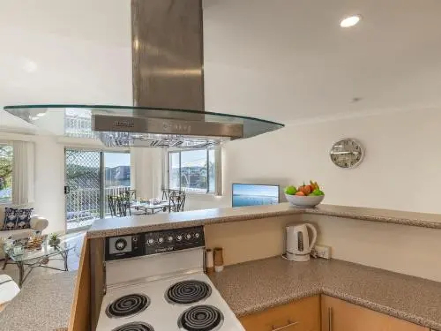 Ronald Avenue 1/65 - Shoal Bay