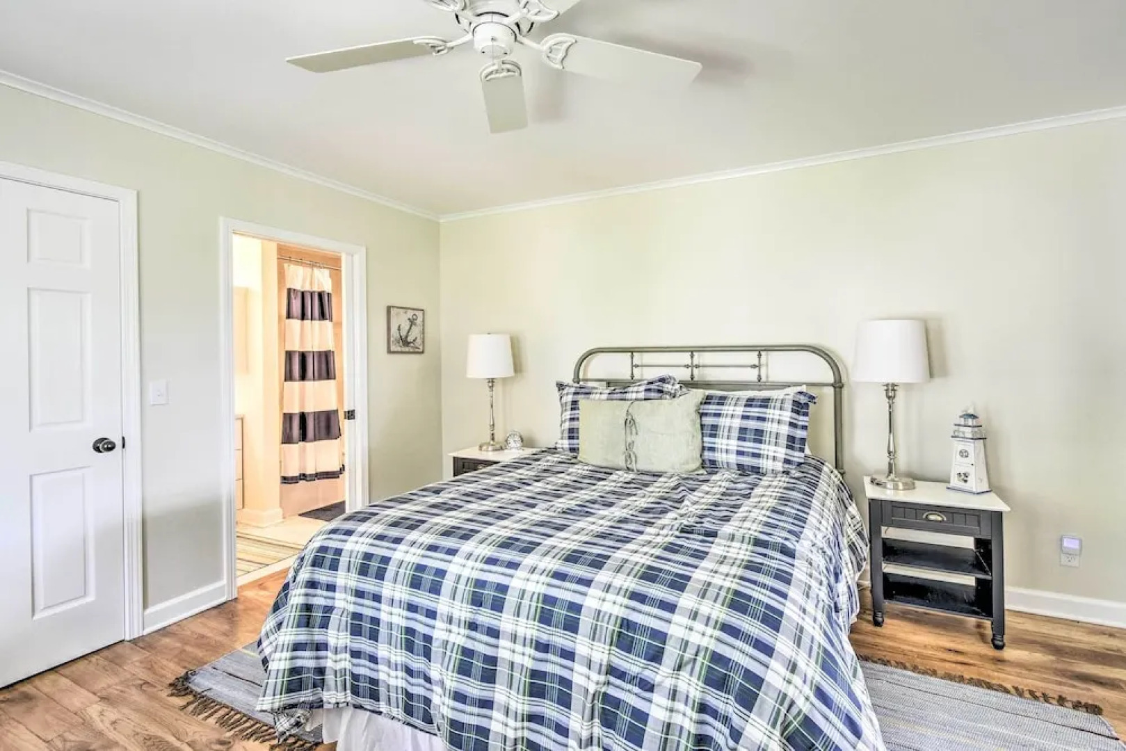 Ephraim Home w/ Yard - Walk to Lake Michigan!