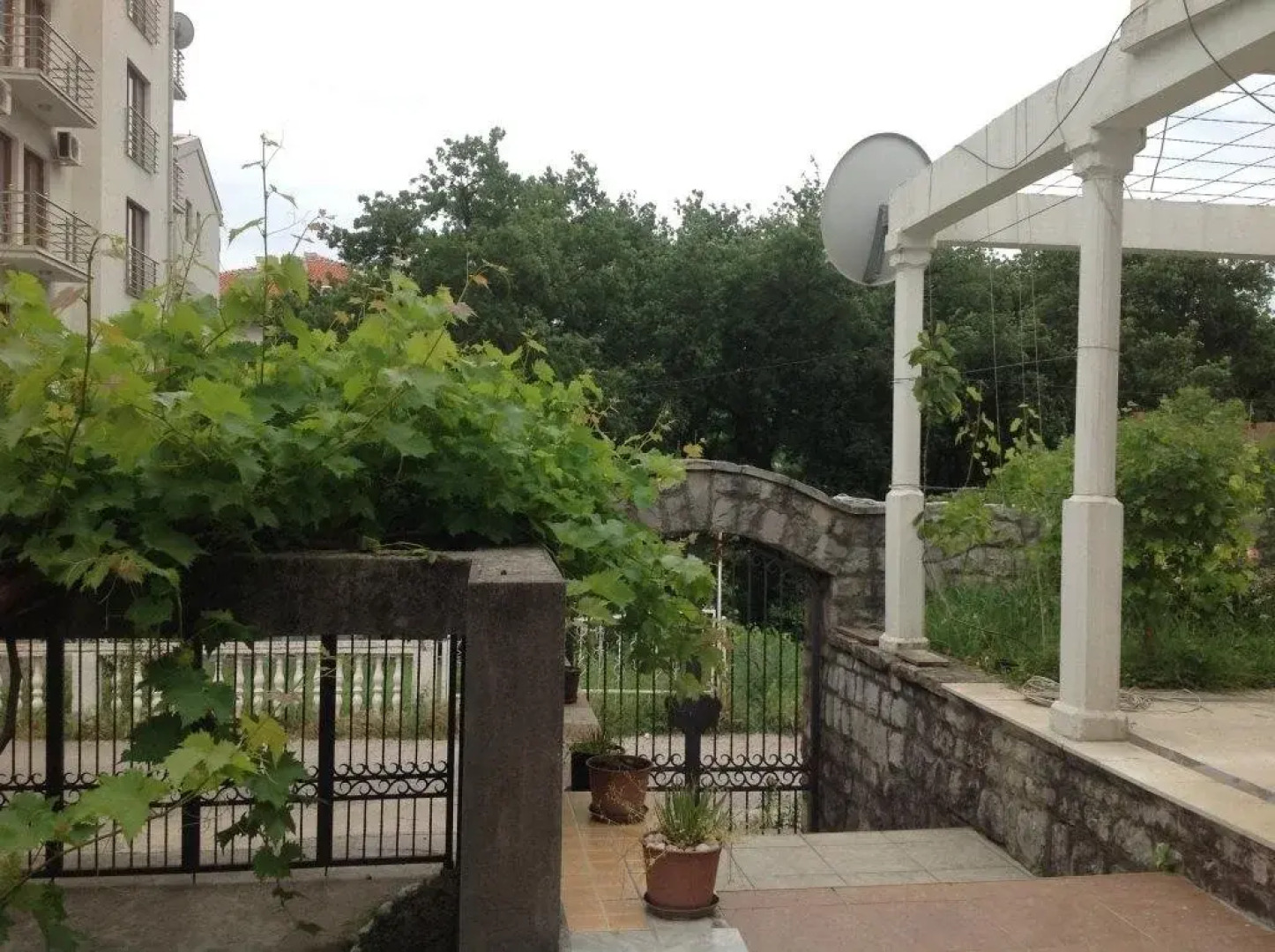 Guest House Energy for Life