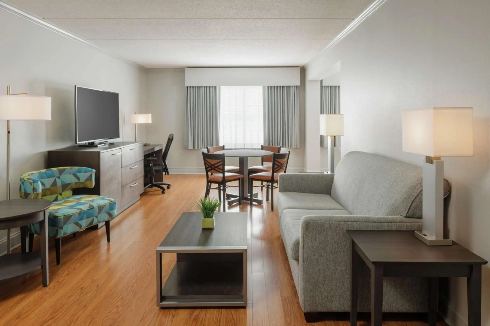 Hotel Trilogy Albany Airport, Tapestry Collection by Hilton