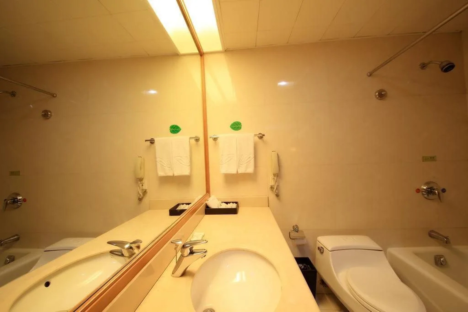 Country Garden Phoenix Hotel Jingmen