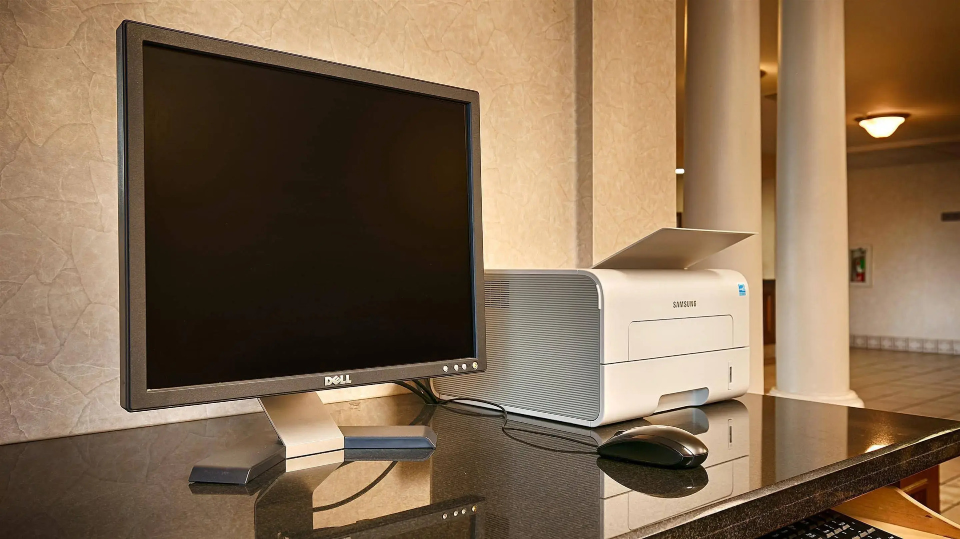 Best Western Inn & Suites