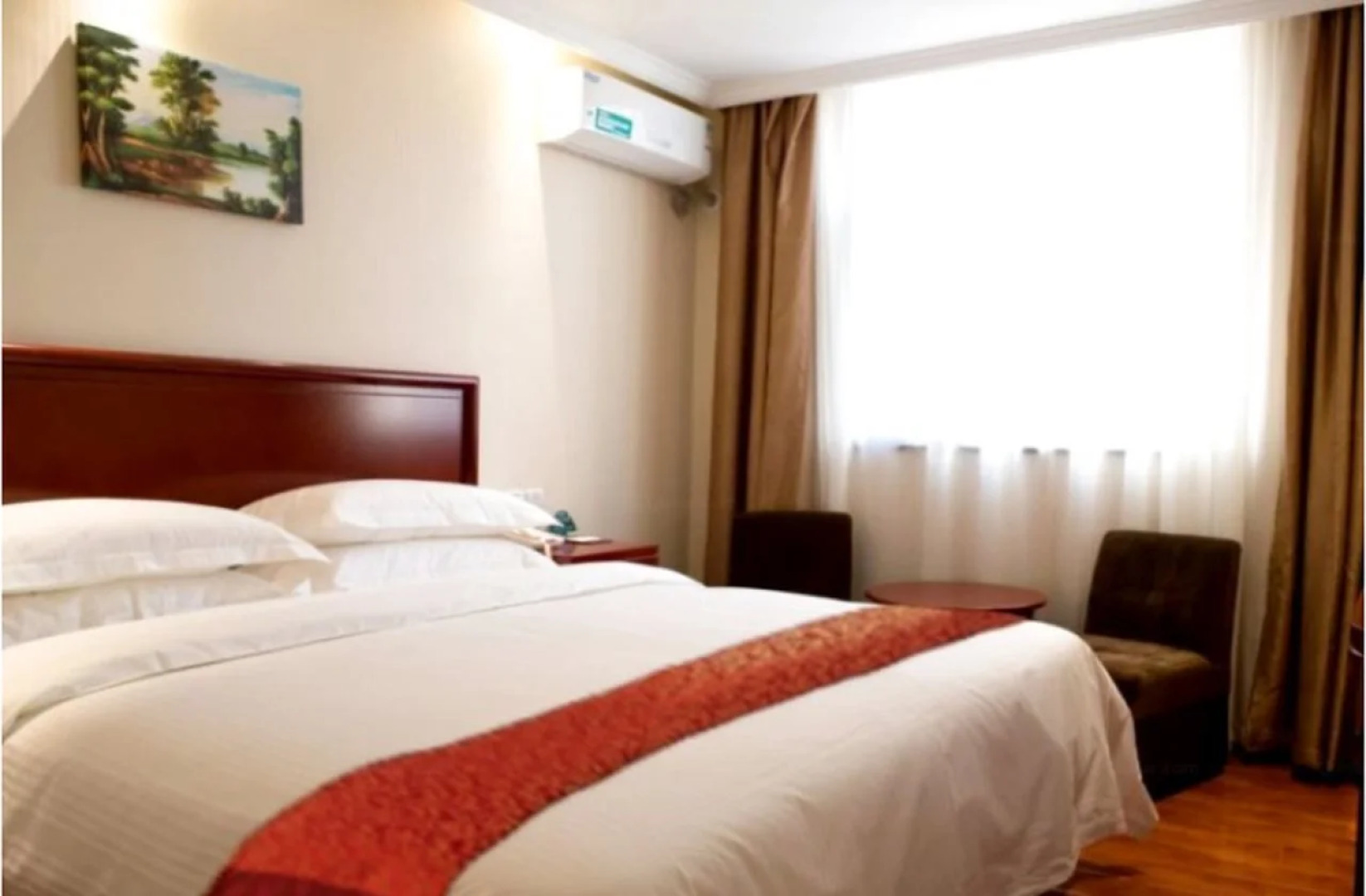 GreenTree Inn Taiyuan High-Tech Zone Changzhi Road Metro Station