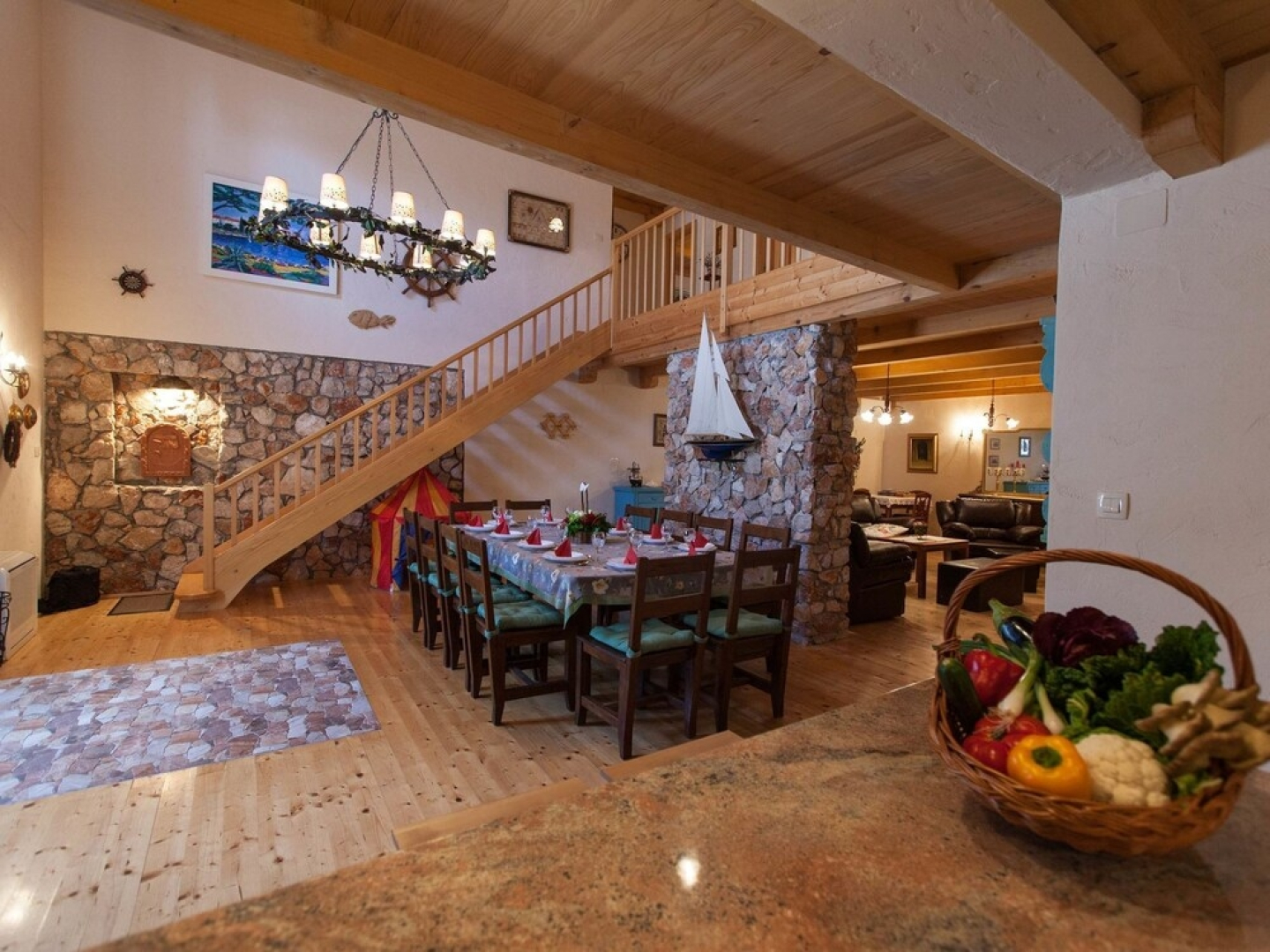 Authentic Large Villa With Private Swimming Pool & Wellness