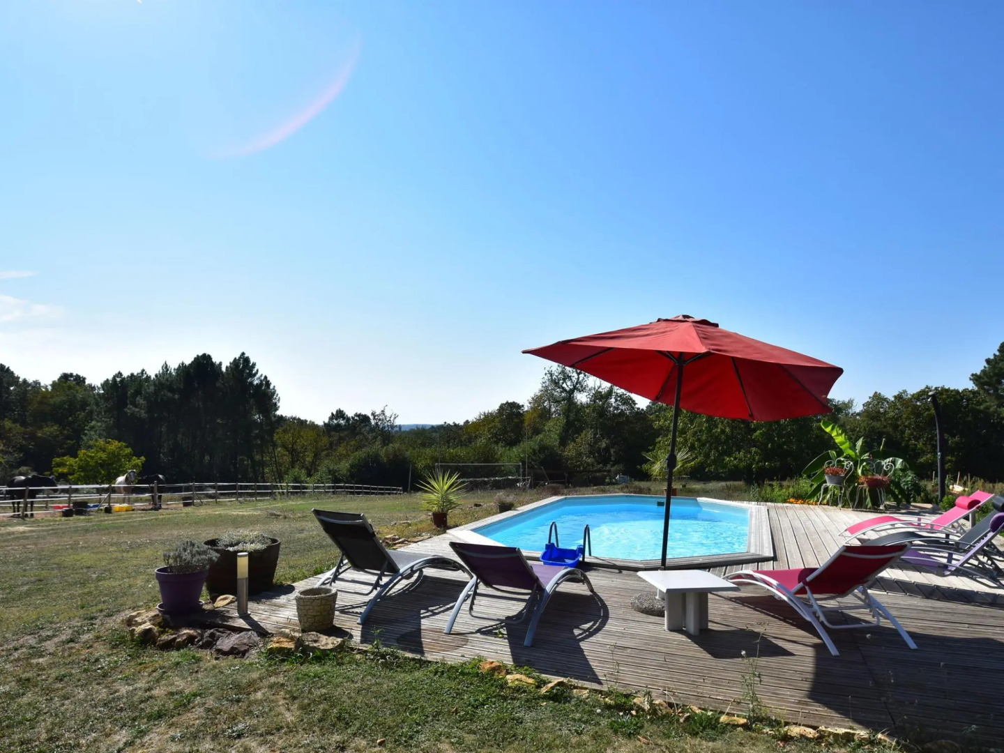 Lavish Home in Montferrand-du-périgord Aquitaine With Pool