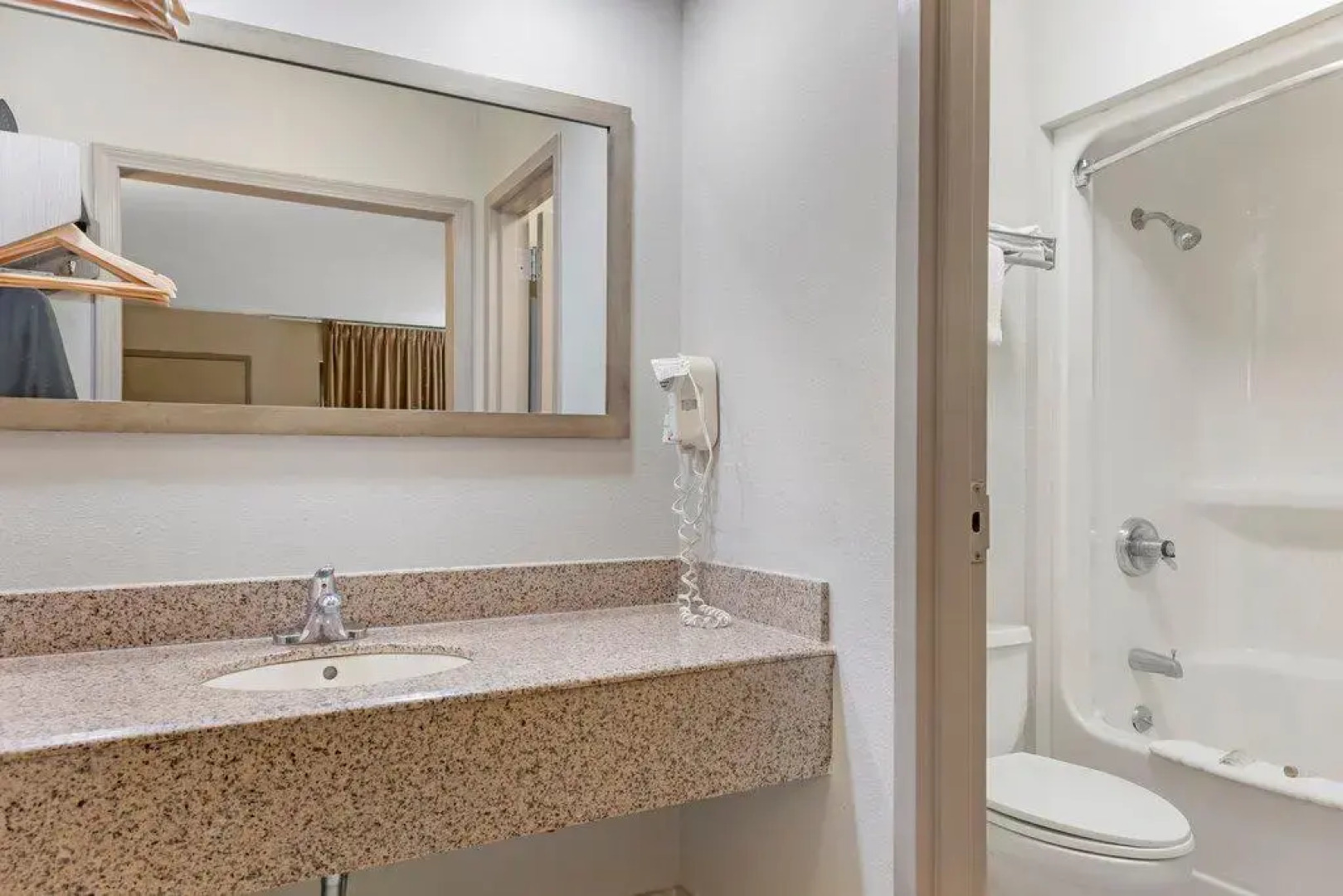 Red Roof Inn Bowling Green