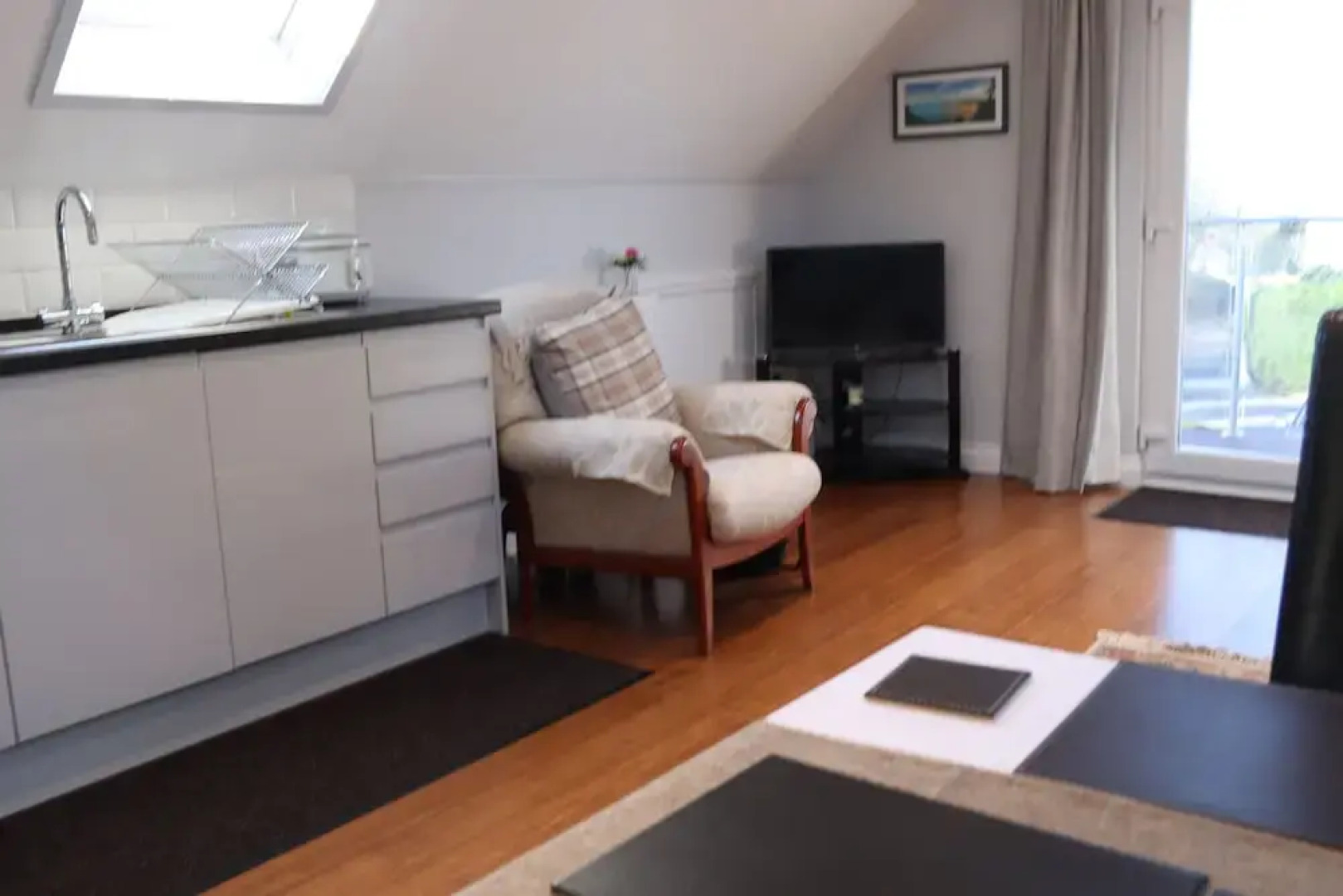 Peaceful And Relaxing Loft Apartment