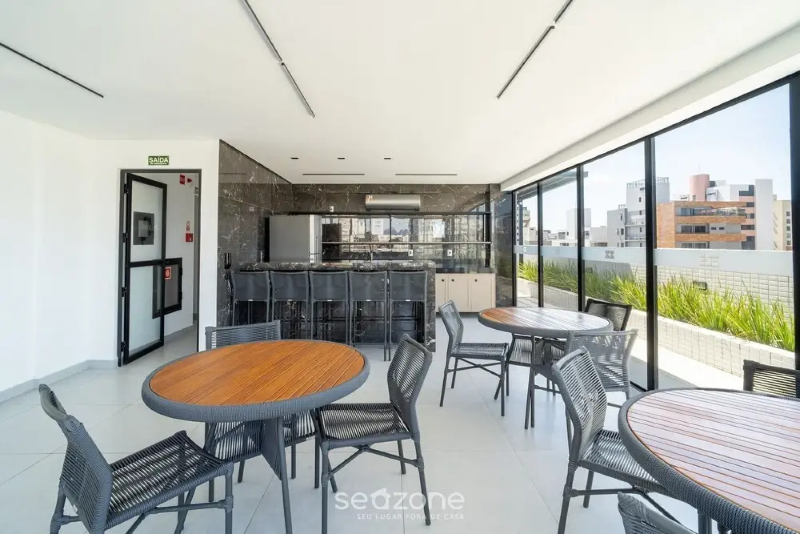 Studio 900m From the Beach in Intermares Uni0402