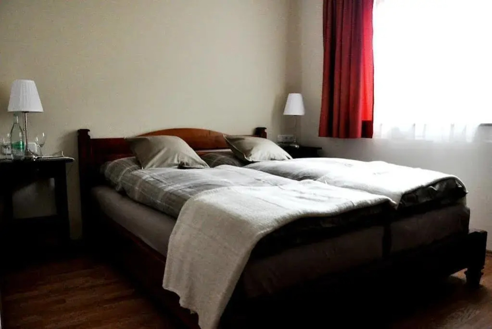 Perabo´s Gasthof Weingut & Gästehaus Restaurant Mit Vinothek