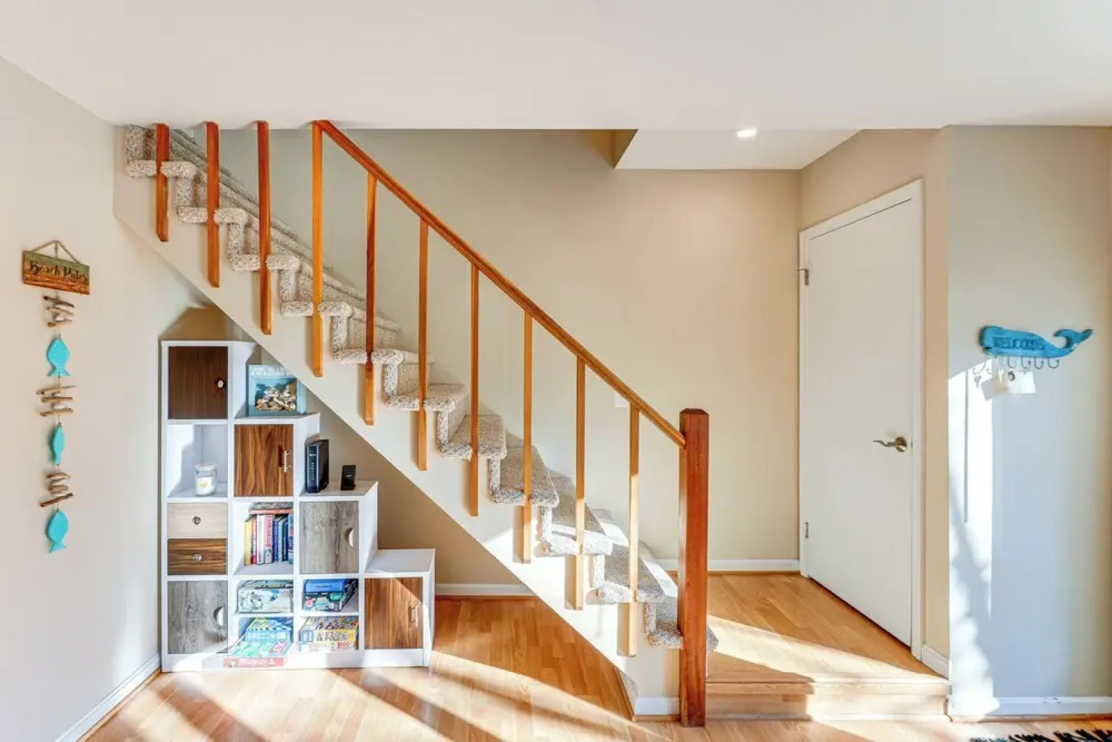 Walk to Bethany Beach Boardwalk: Coastal Retreat