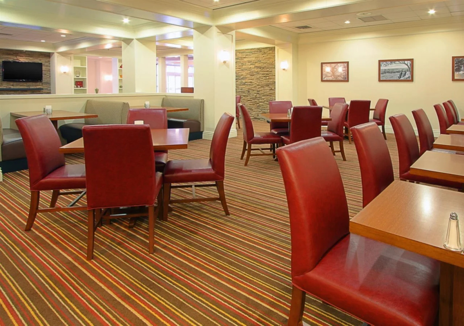 Four Points by Sheraton York