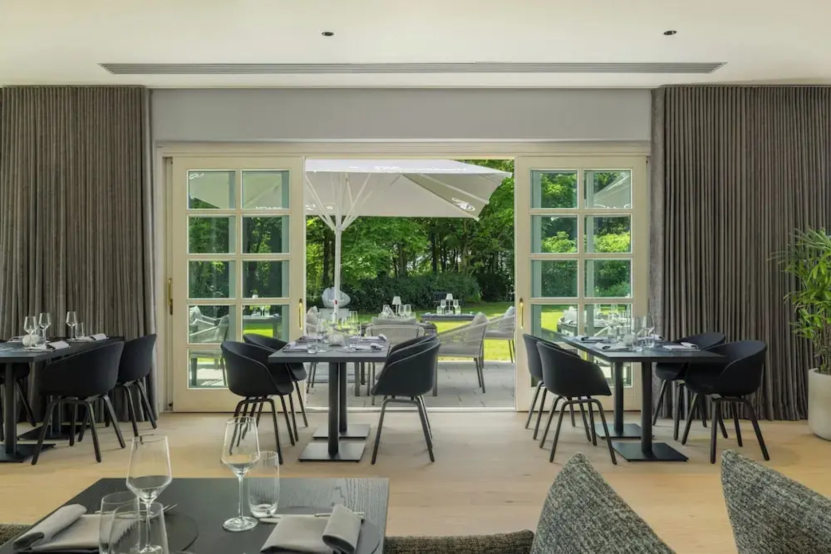 Das Affalterbach, Stuttgart, Autograph Collection