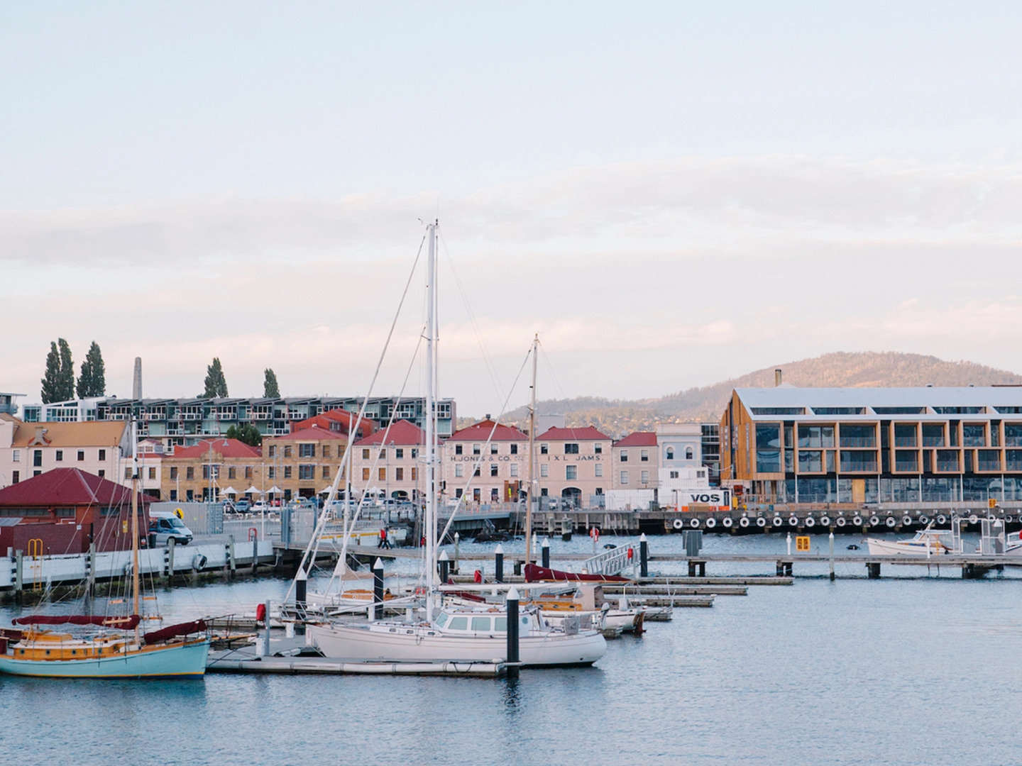 Somerset on The Pier Hobart