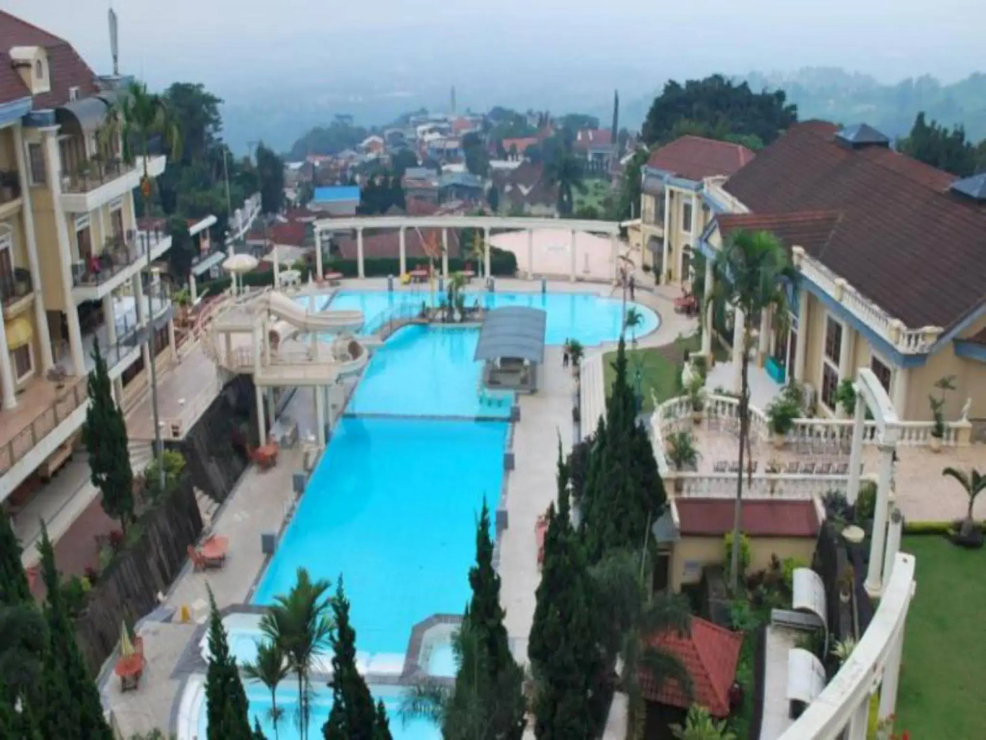 OYO 395 Tretes Raya Hotel