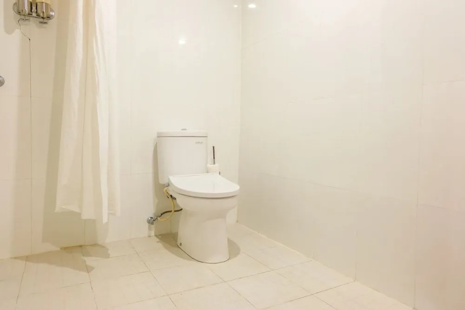 OYO 1099 Bandini Riverside Cottage