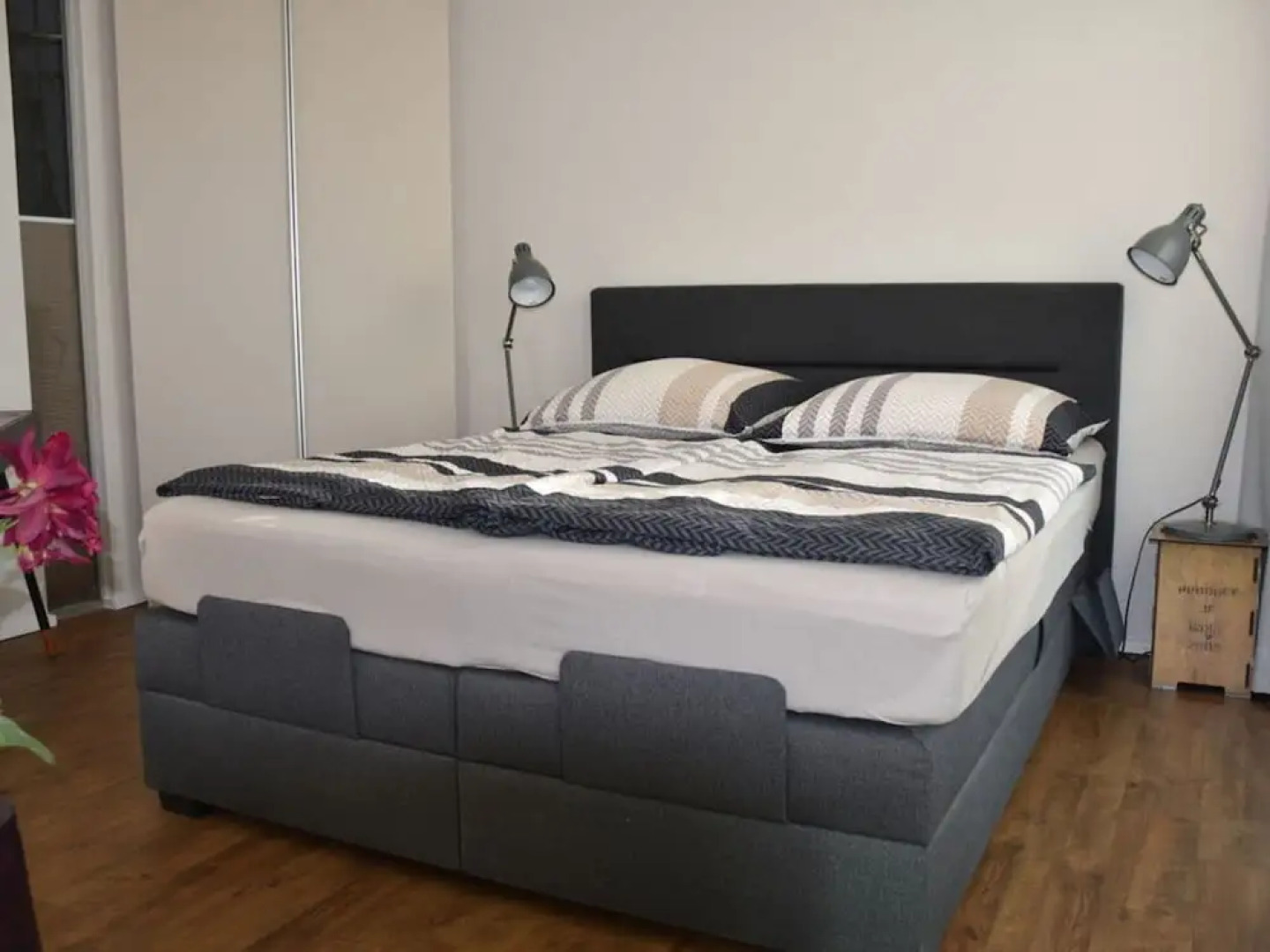 Apartment Newport Weser