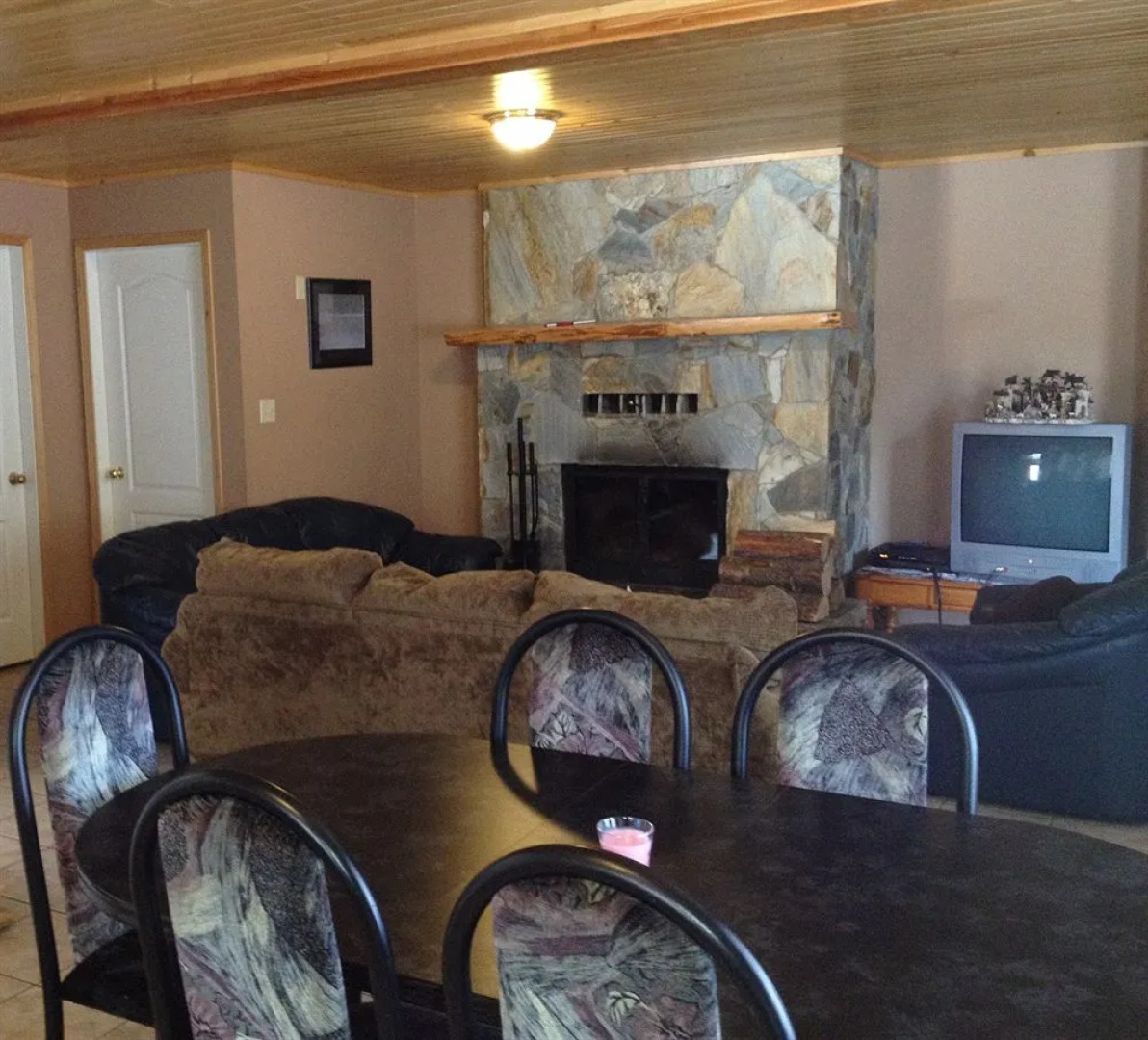 Apex Whitetail Chalet