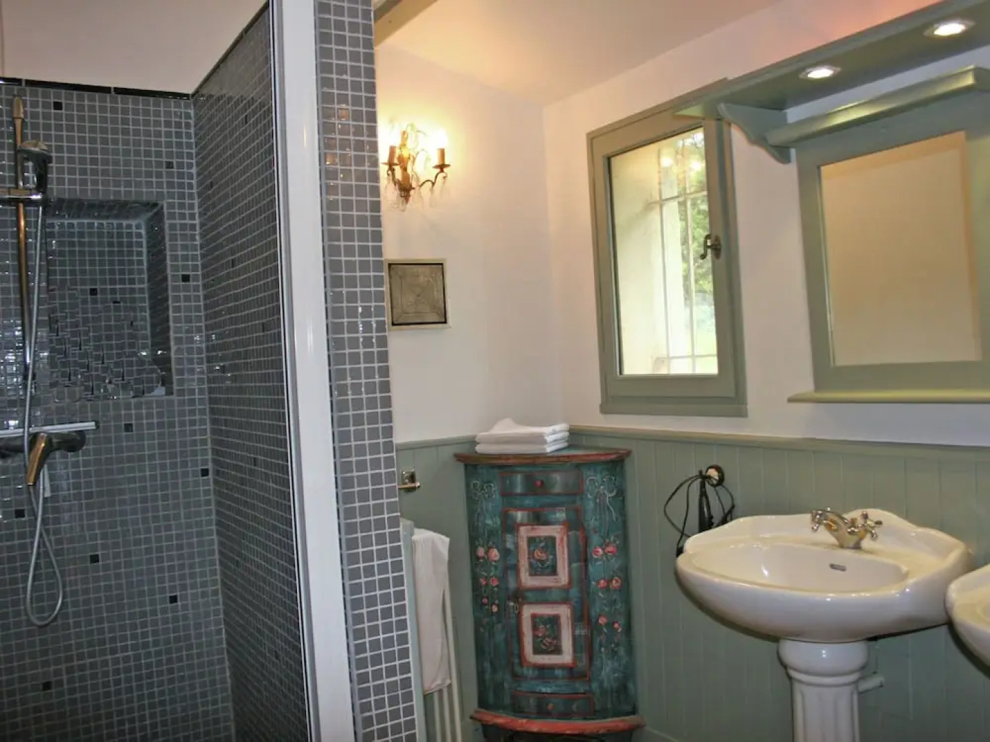 Nice House With Garden, Private Pool, Summer Kitchen and View of Mont Ventoux