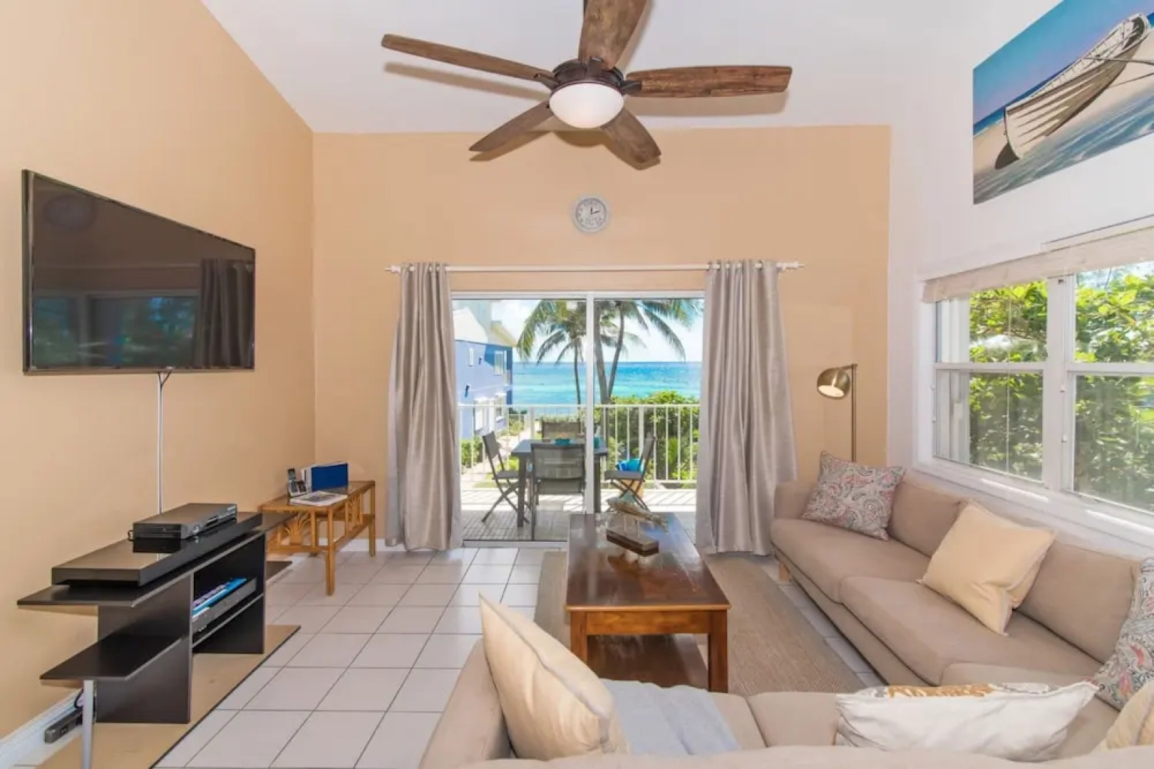 Moon Bay by Cayman Villas