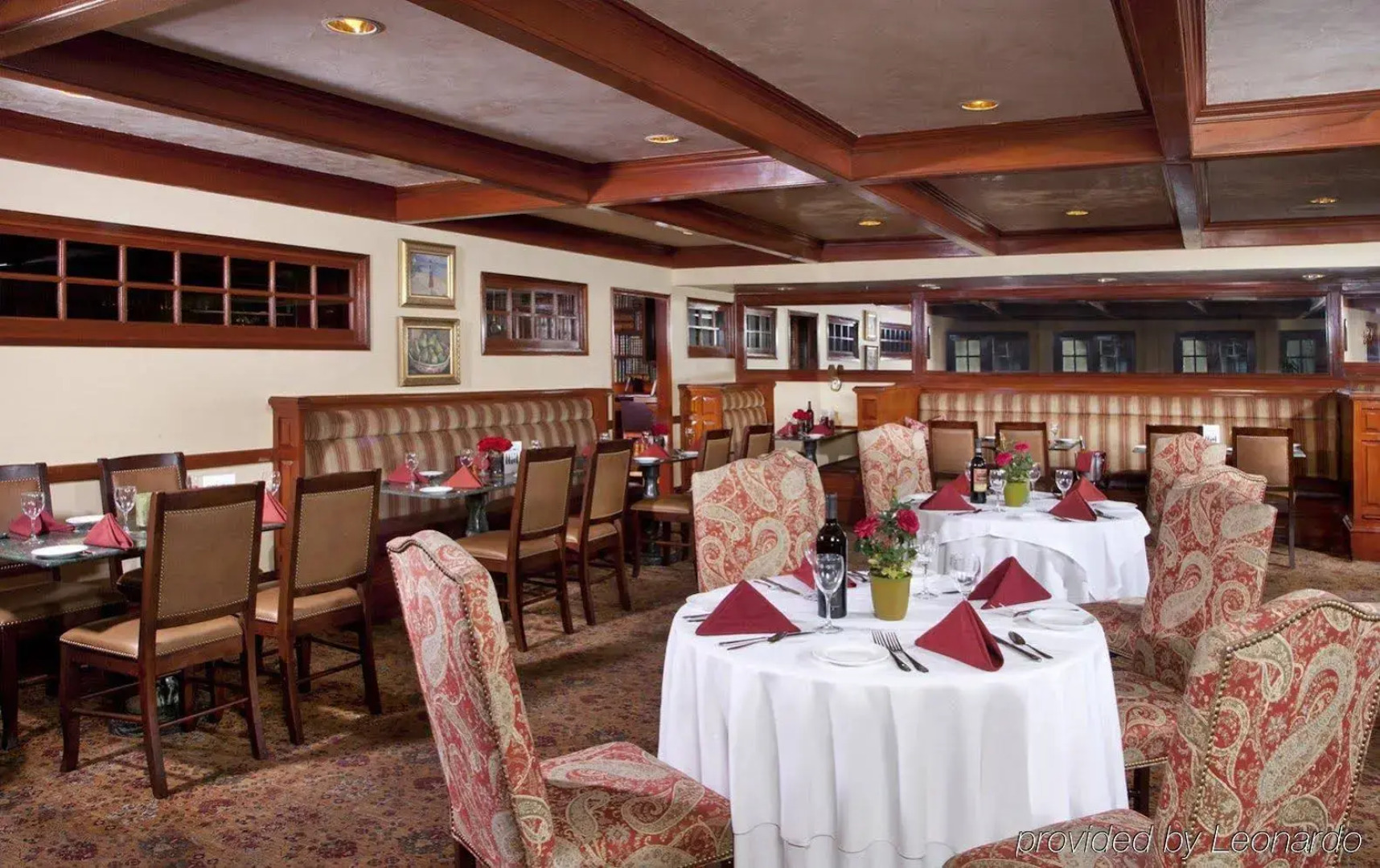 Ayres Hotel Costa Mesa/Newport Beach