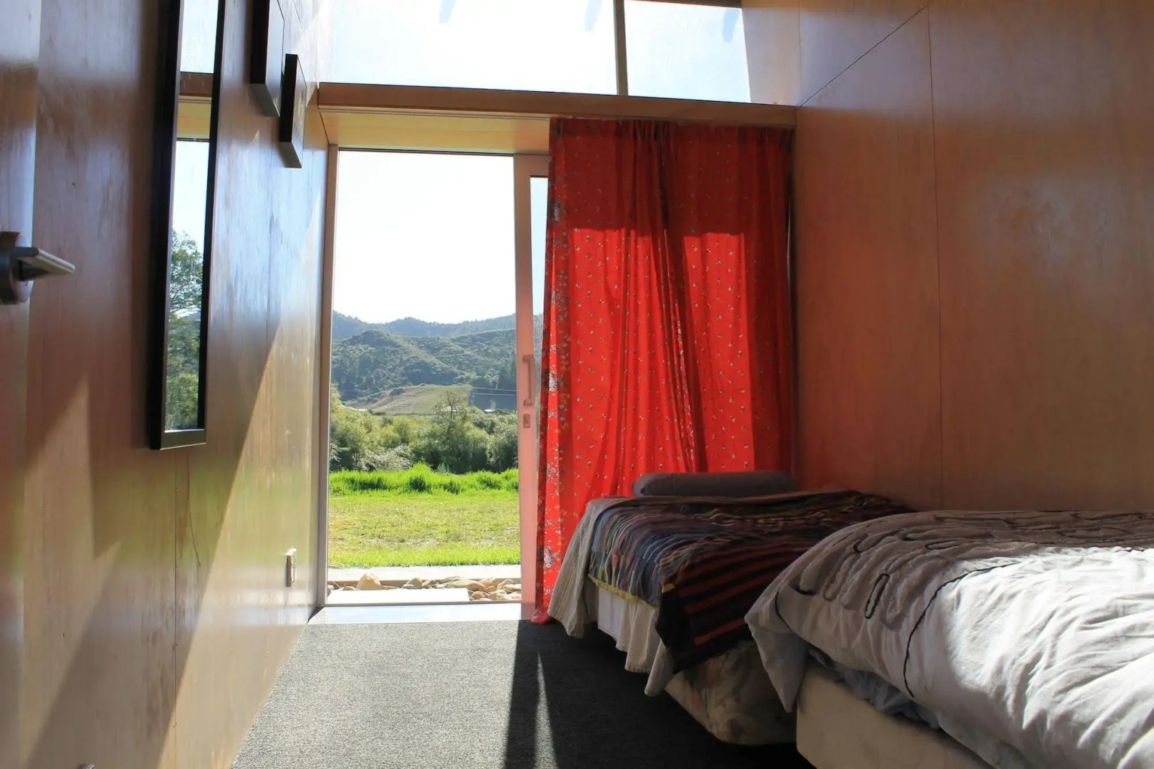 Hakarimata Lodge - Riverside Sanctuary