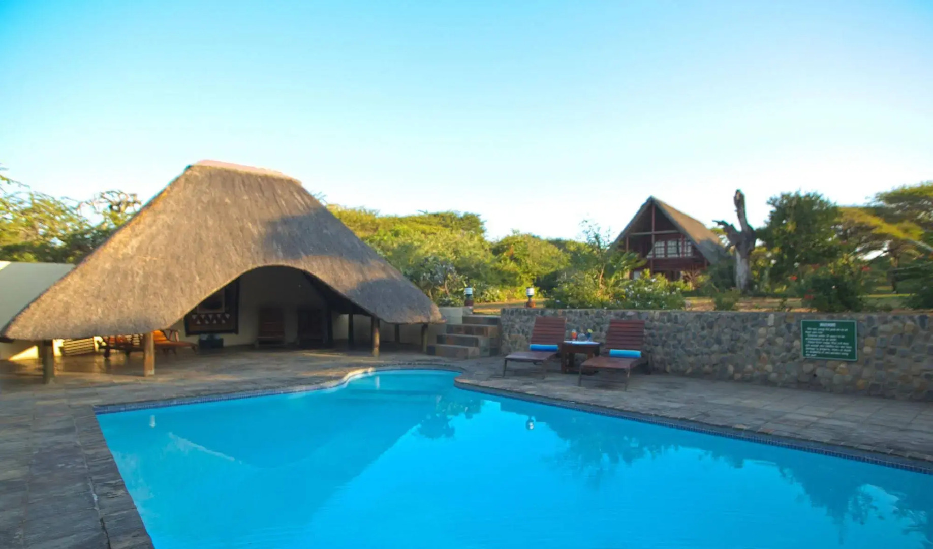 Rhino River Lodge