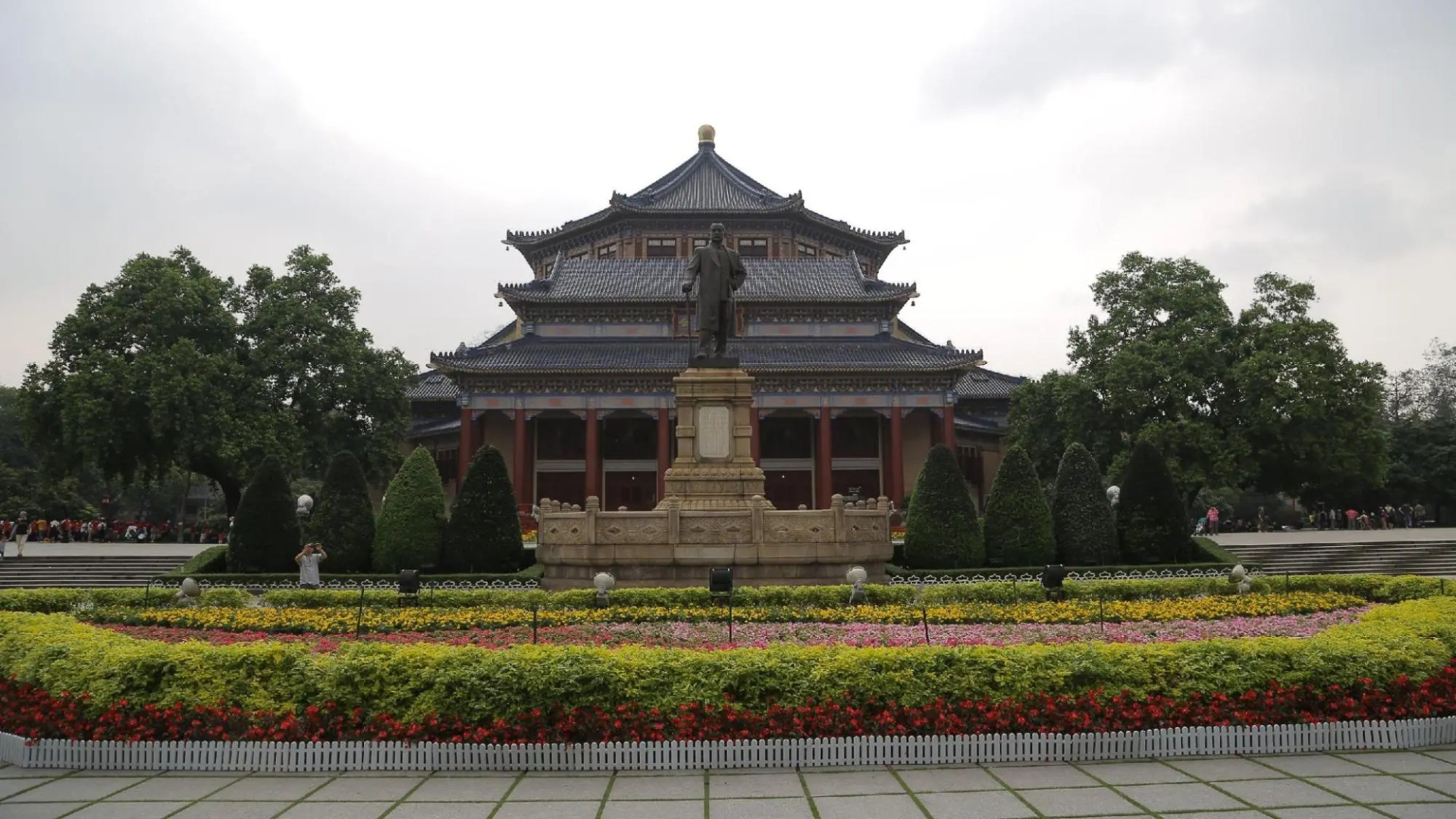 Home Inn Huaxuan Collection Hotel (Guangzhou Railway Station Clocks and Watches City)