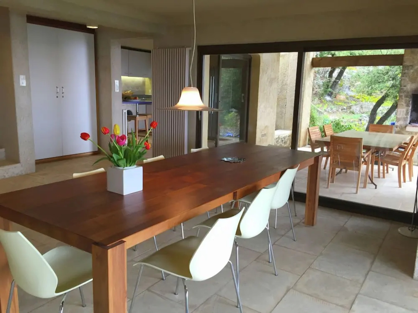 Sprawling Villa in Tourtour with Swimming Pool