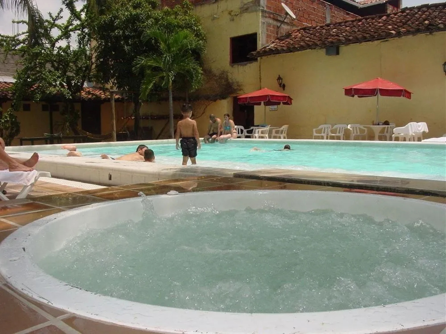 Hostal Restaurante Guaracu