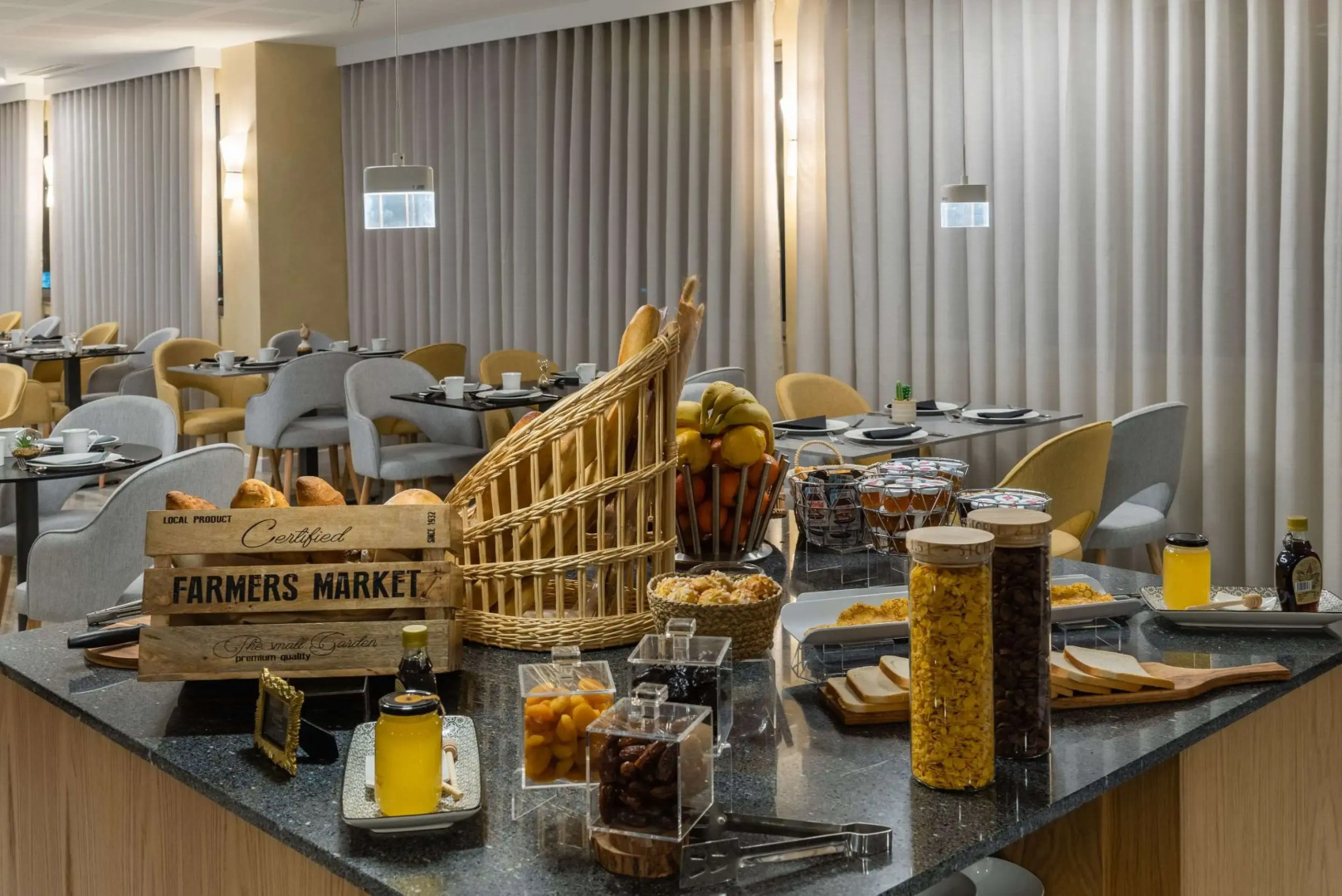 Brit Hotel Paris Orly