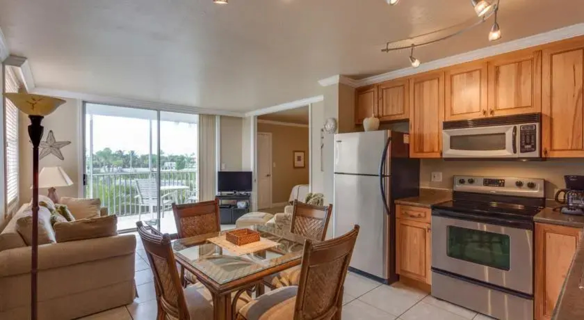 Bonita Beach & Tennis 1208 by Vacation Rental Pros