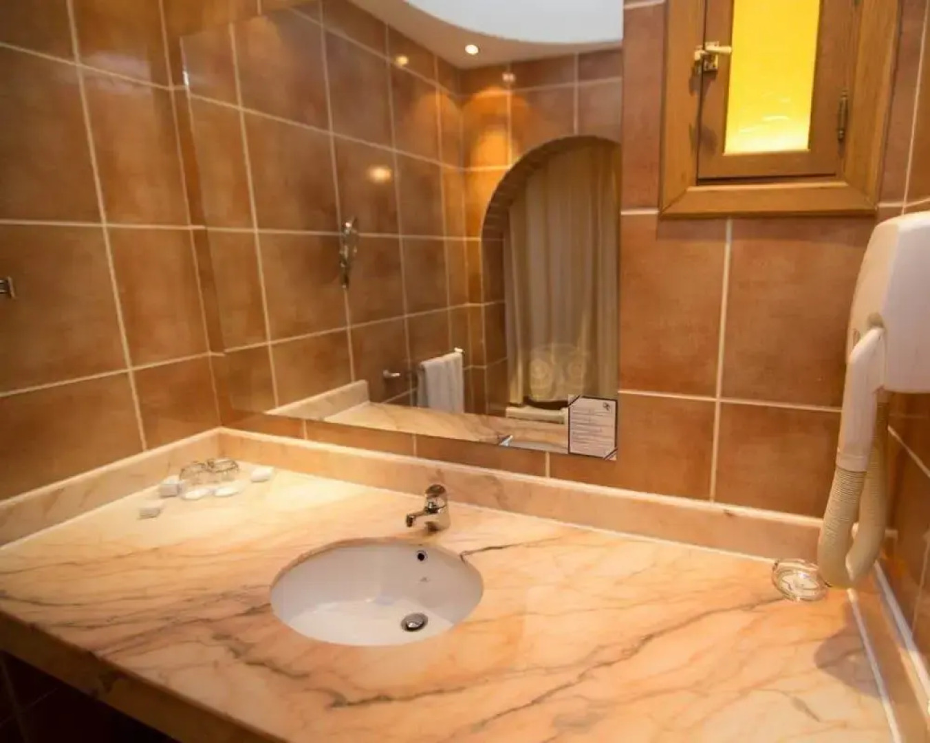 Sonesta Beach Resort & Casino