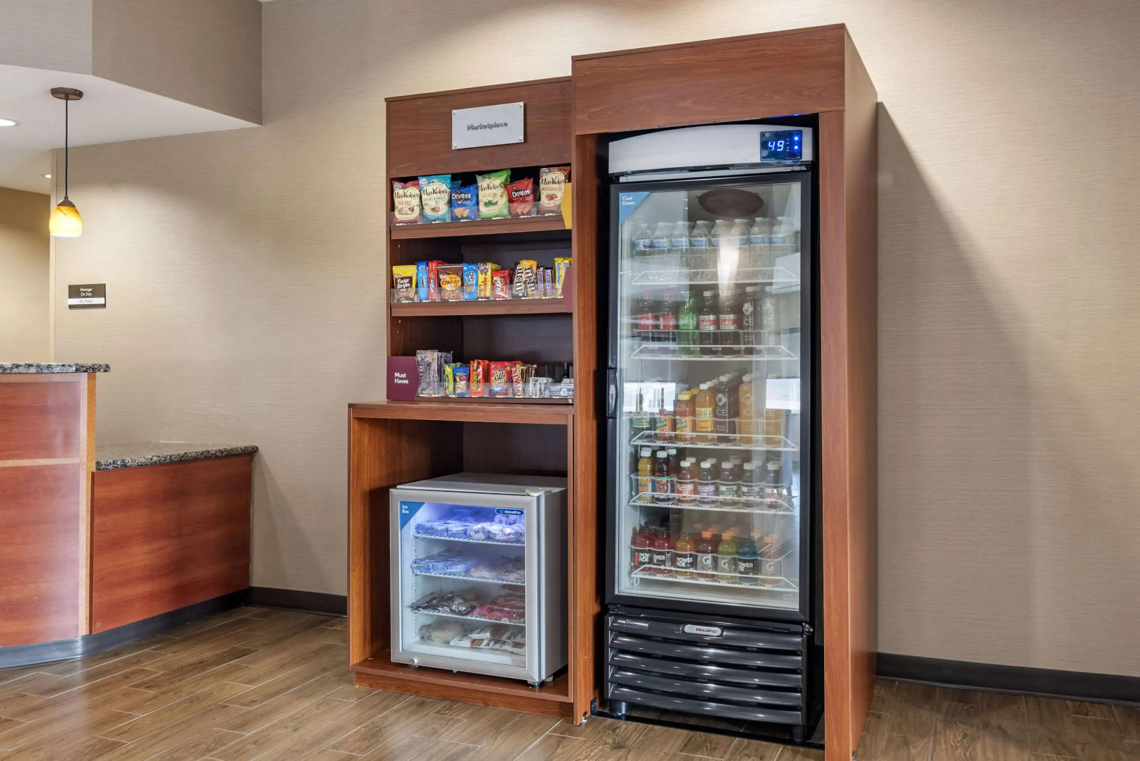 Comfort Suites Airport