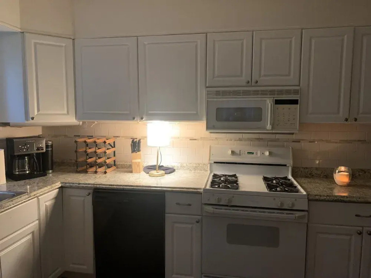 Roomy Beachfront Apartment, Deck, Game Room! 2 Bedroom Apts by RedAwning