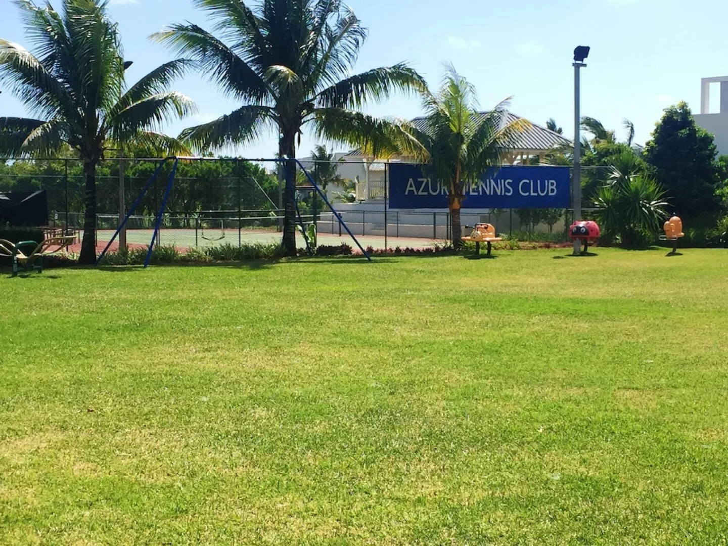 Apartment With 3 Bedrooms in Roches Noires, With Wonderful sea View, P