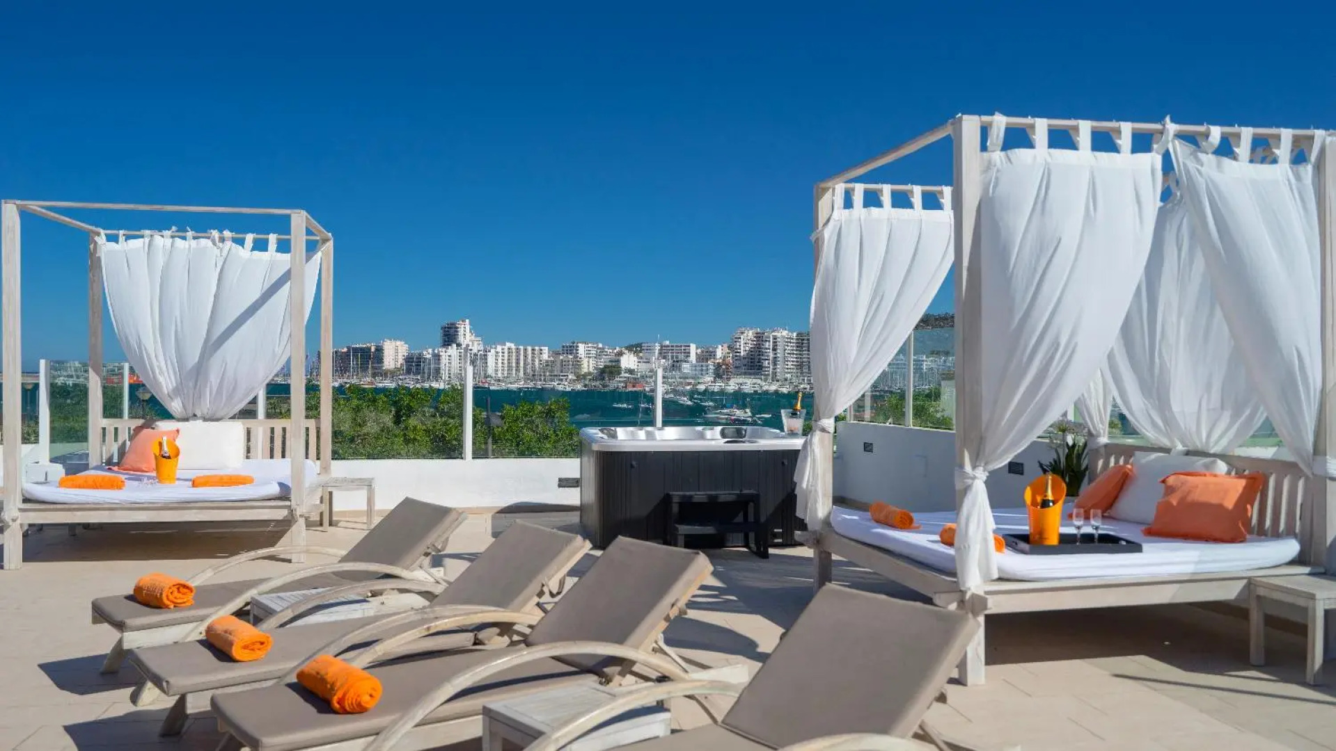 Отель THB Ocean Beach - Adults Only